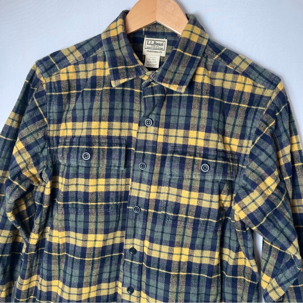L.L Bean Men’s Plaid Flannel Button Down Shirt Yellow Green Gorpcore Medium Reg - Picture 2 of 8